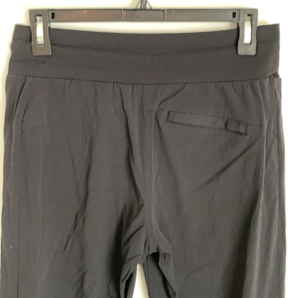 Athleta Trekkie North Jogger pant size 2 excellent condition - Picture 10 of 13